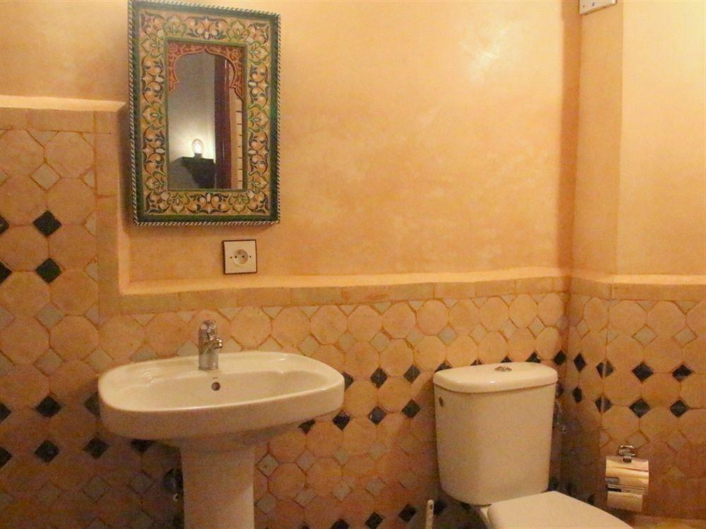 Dar Sondos Hotell Fès Exteriör bild